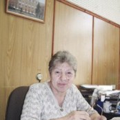 В труде рождаются герои